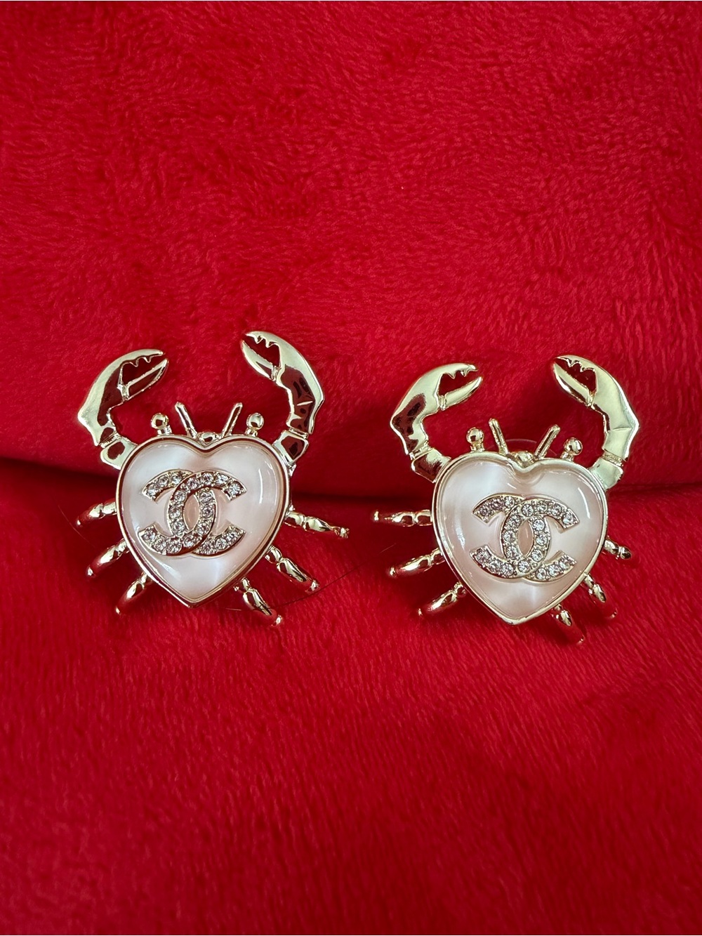 18k Gold Heart Crab Earrings with Crystal CC Logo